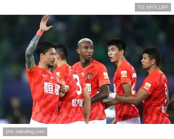 中场球员回撤助构建防体系 拉沃尔皮亚纳战术应用增多